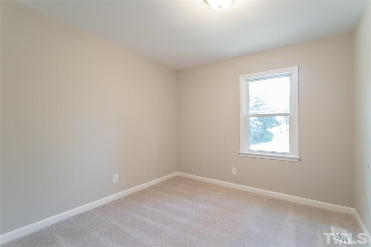 631 Hurley Road Durham, NC 27703 - Photo 11 of 22