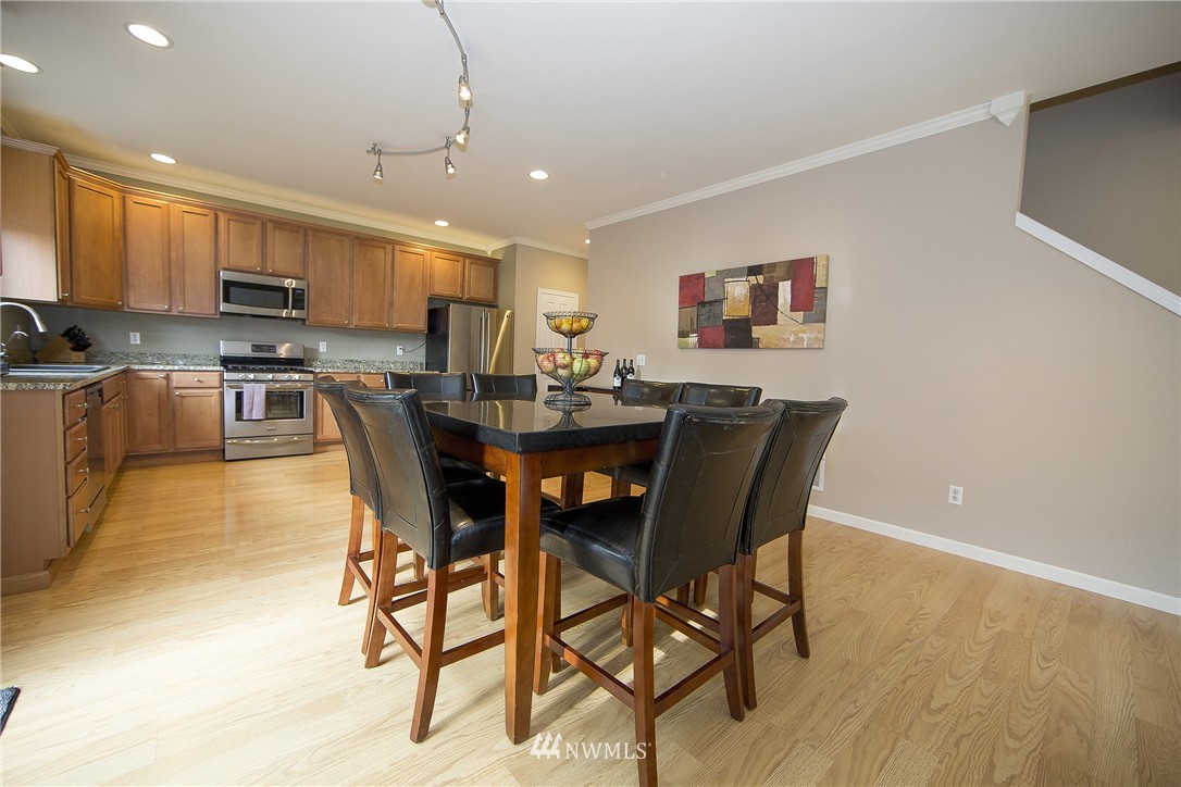 2708 232nd Street Southeast Bothell, WA 98021 - Photo 6 of 19