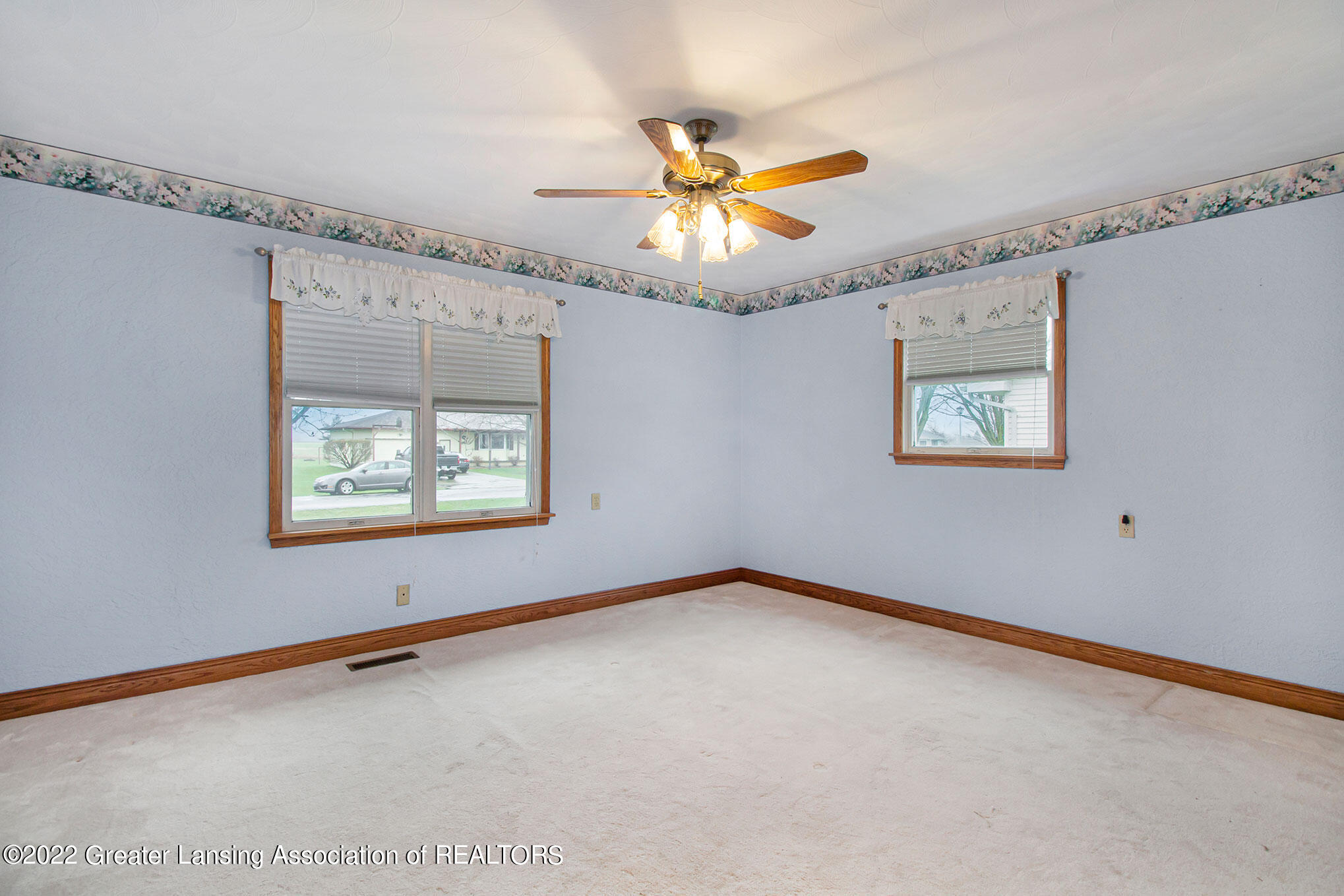 553 Walnut Street Fowler, MI 48835 - Photo 17 of 28 IMG_9623