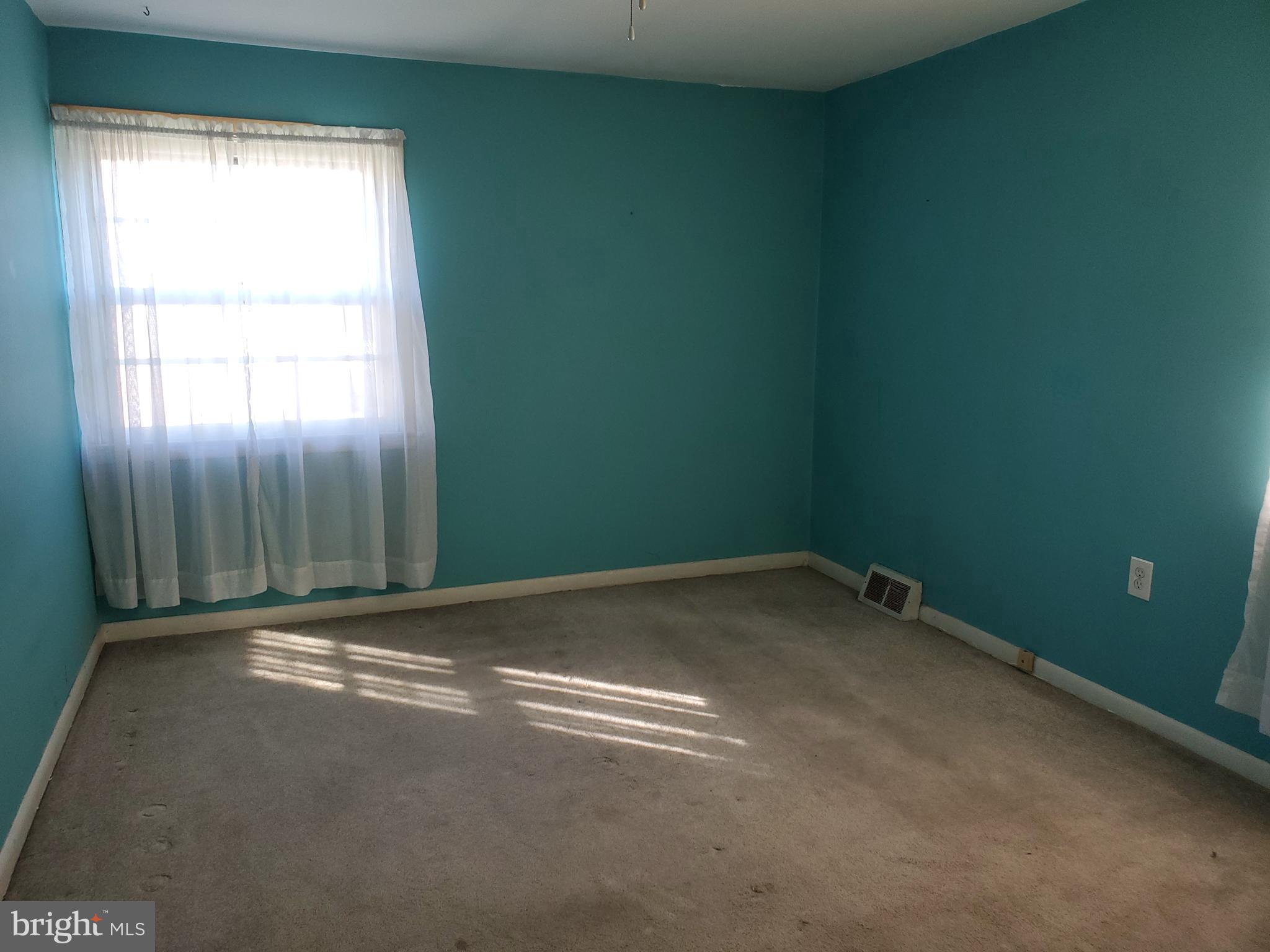205 Beechwood Road Brookhaven, PA 19015 - Photo 14 of 19 Gallery Image 14