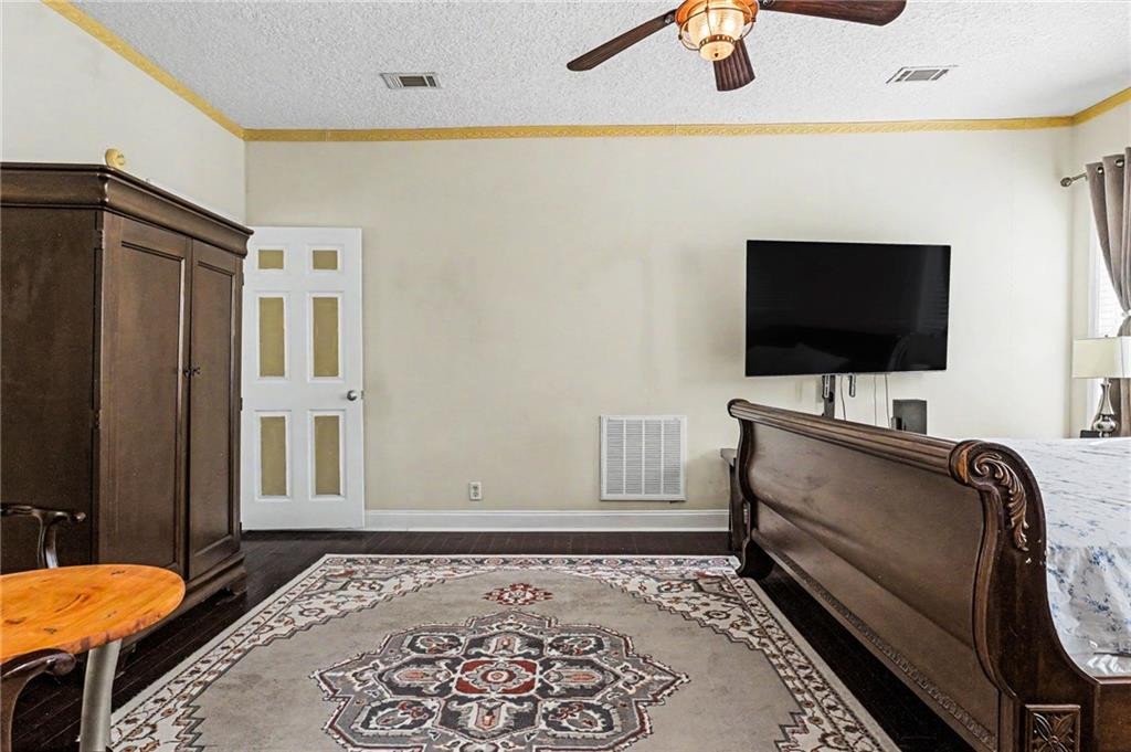 154 Buffalo Road Brunswick, GA 31523 - Photo 17 of 51