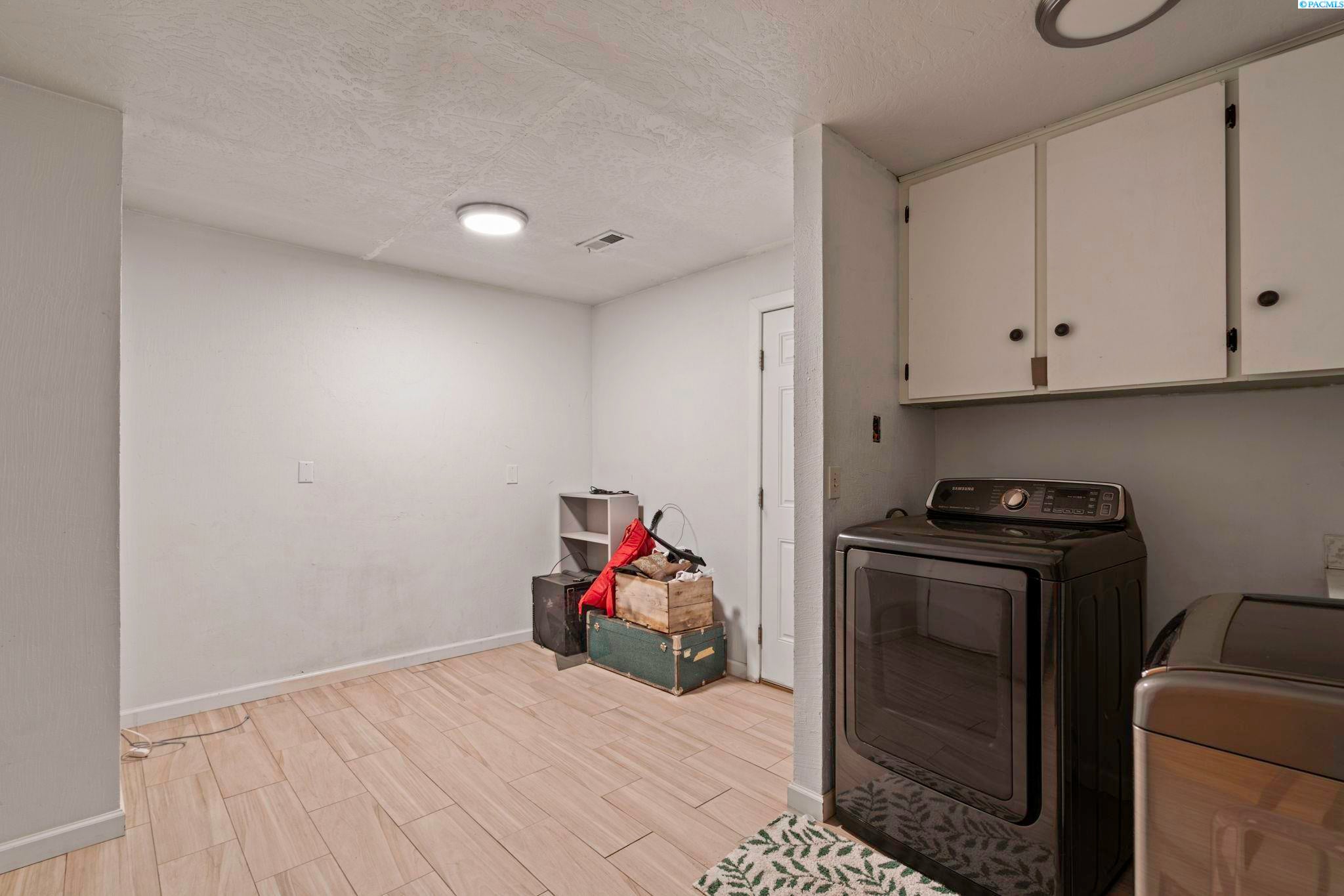 29304 South Gerards Road Kennewick, WA 99337 - Photo 19 of 47 Gallery Image 19