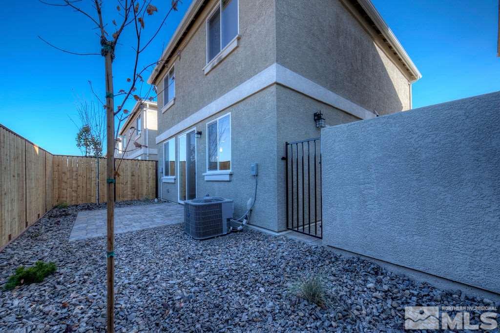 3626 Ruidoso Reno, NV 89512 - Photo 8 of 34 Photo 8