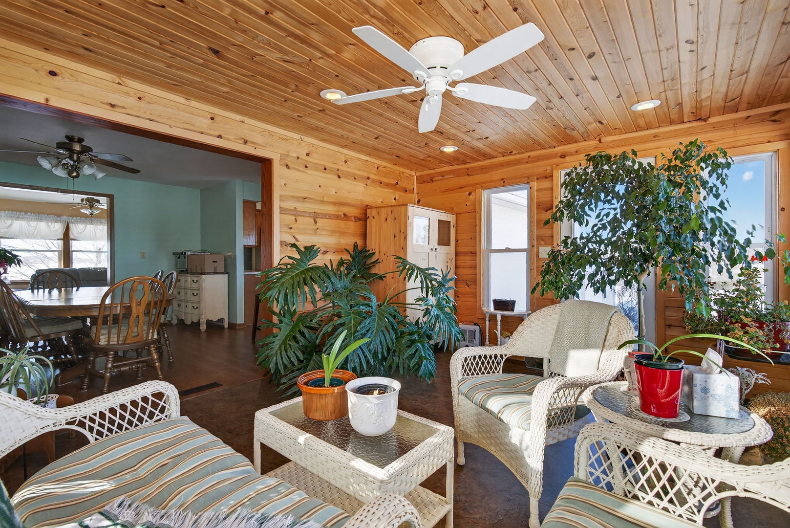 2420 North Dwight Road Morris, IL 60450 - Photo 15 of 38 a outdoor space with furniture