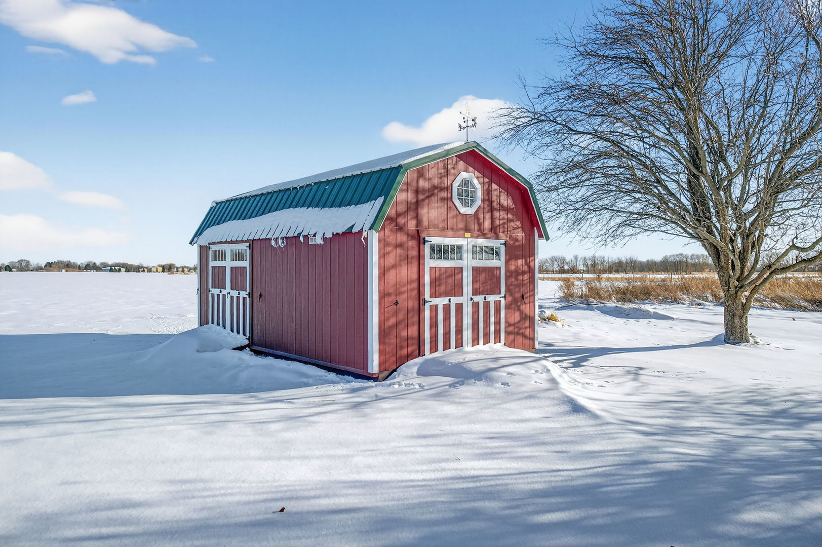 2420 North Dwight Road Morris, IL 60450 - Photo 33 of 38 a view of entryway with wooden floor