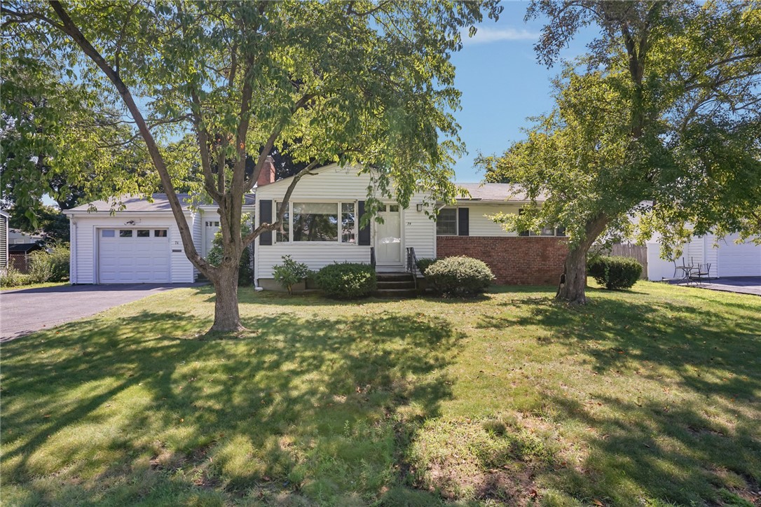 74 Ticonderoga Drive Warwick, RI 02889 - Photo 3 of 35 Gallery Image 3