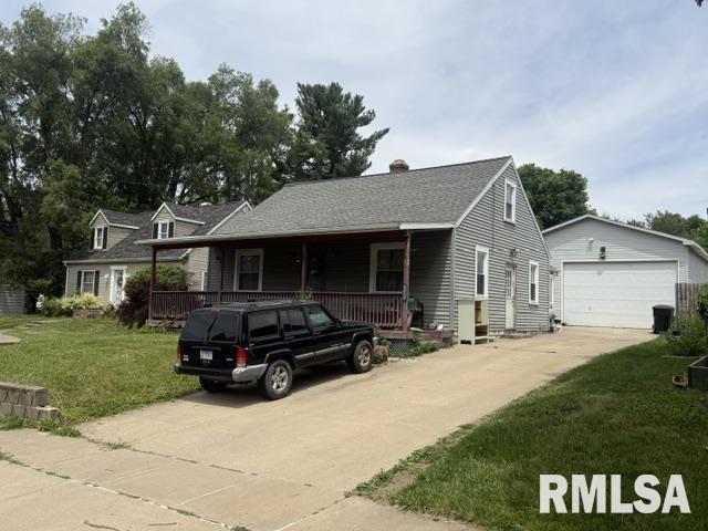 805 Spring Street Washington, IL 61571 - Photo 1 of 9