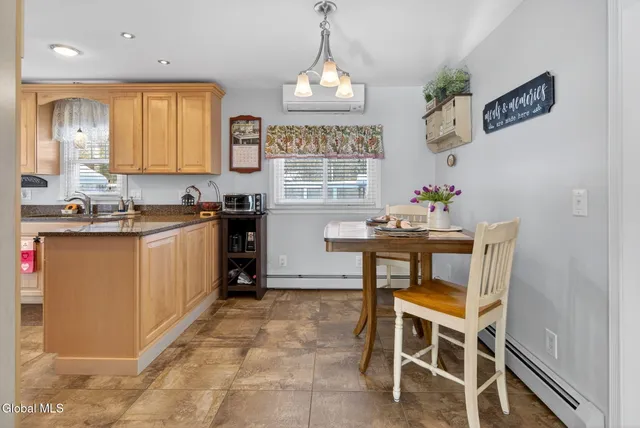 $339,900 | 155 Willow Lane, Schenectady, NY 12302