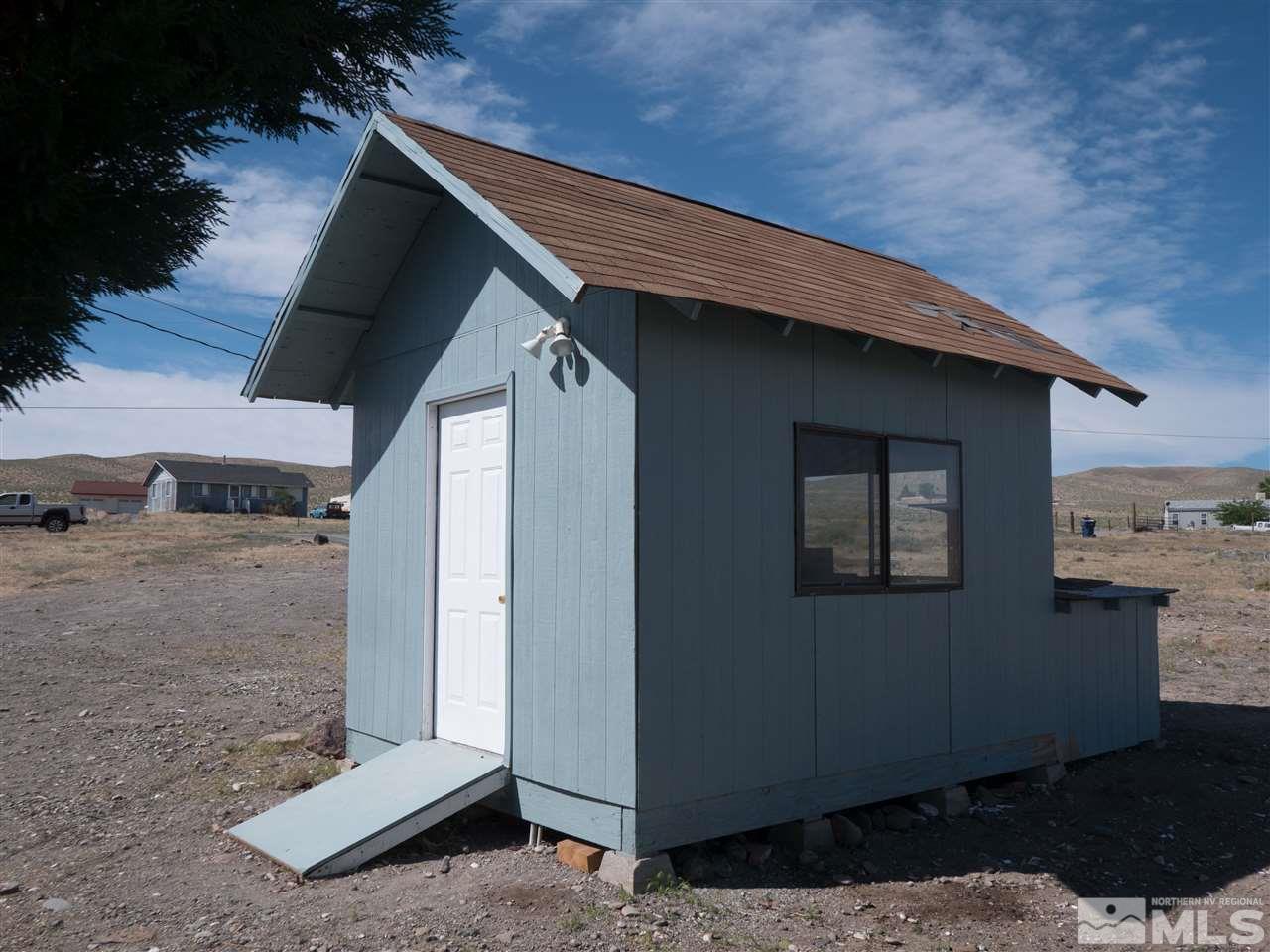 31 Simons Road Fernley, NV 89408 - Photo 10 of 19 Photo 10