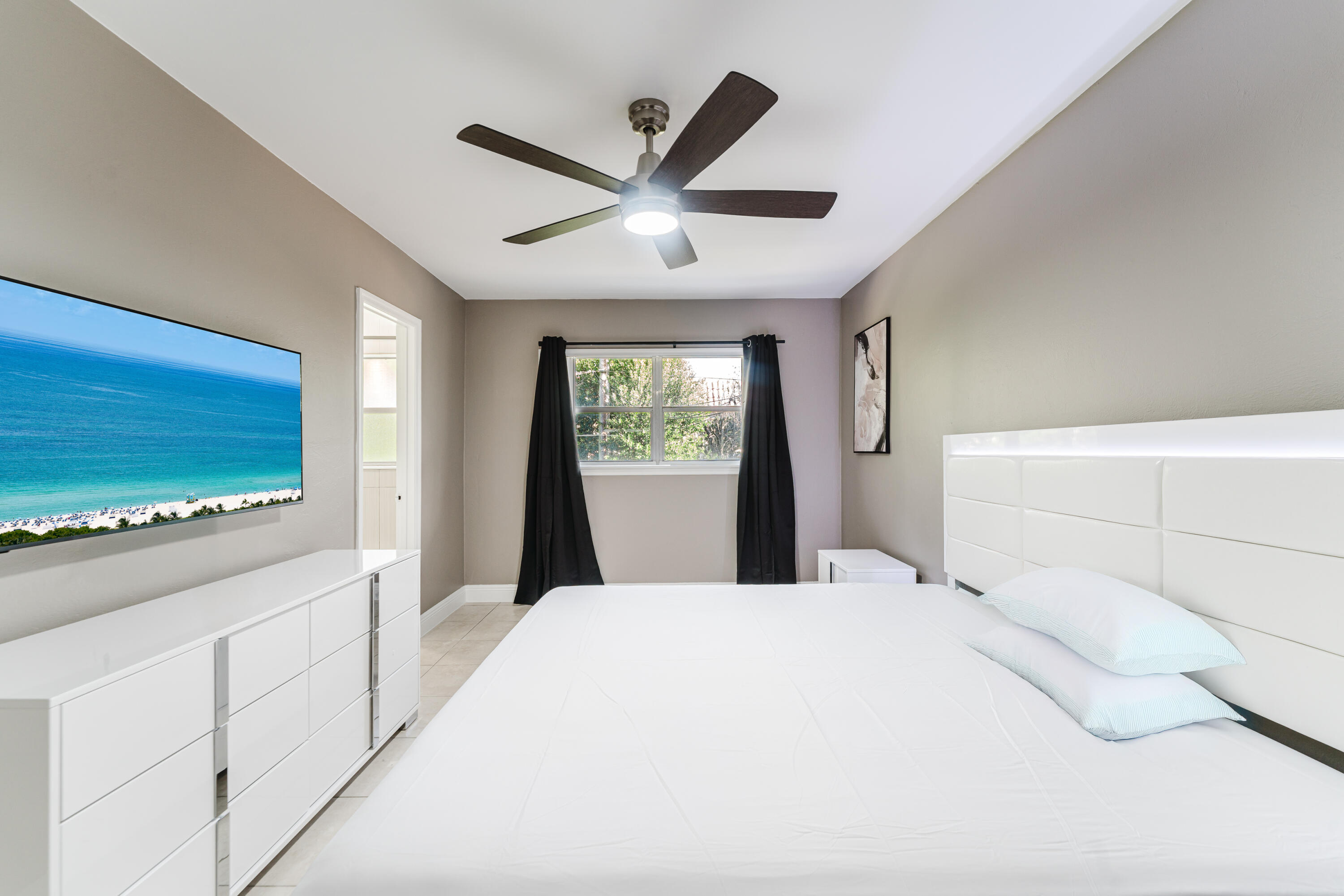 1800 Northwest 4th Avenue Boca Raton, FL 33432 - Photo 13 of 21 1800-12