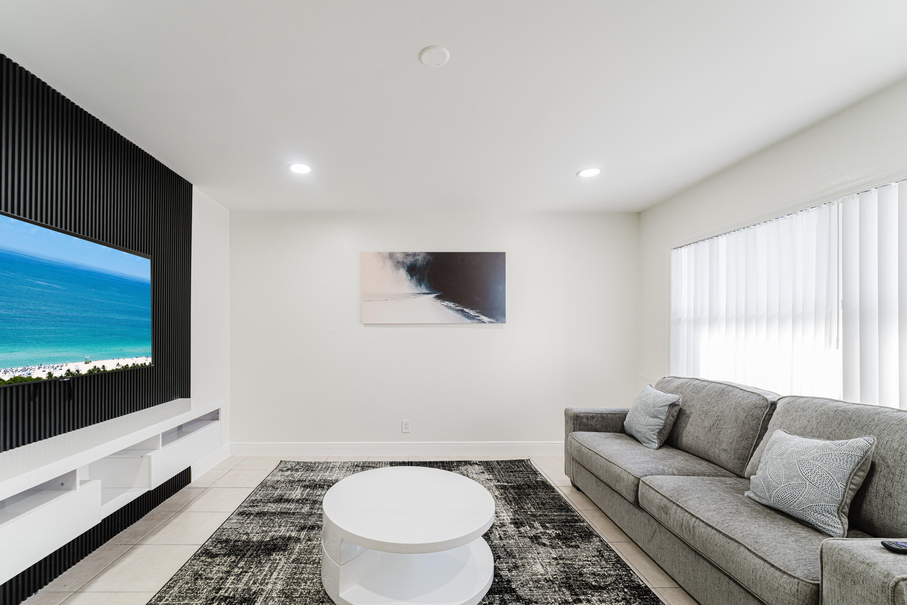 1800 Northwest 4th Avenue Boca Raton, FL 33432 - Photo 2 of 21 1800-16