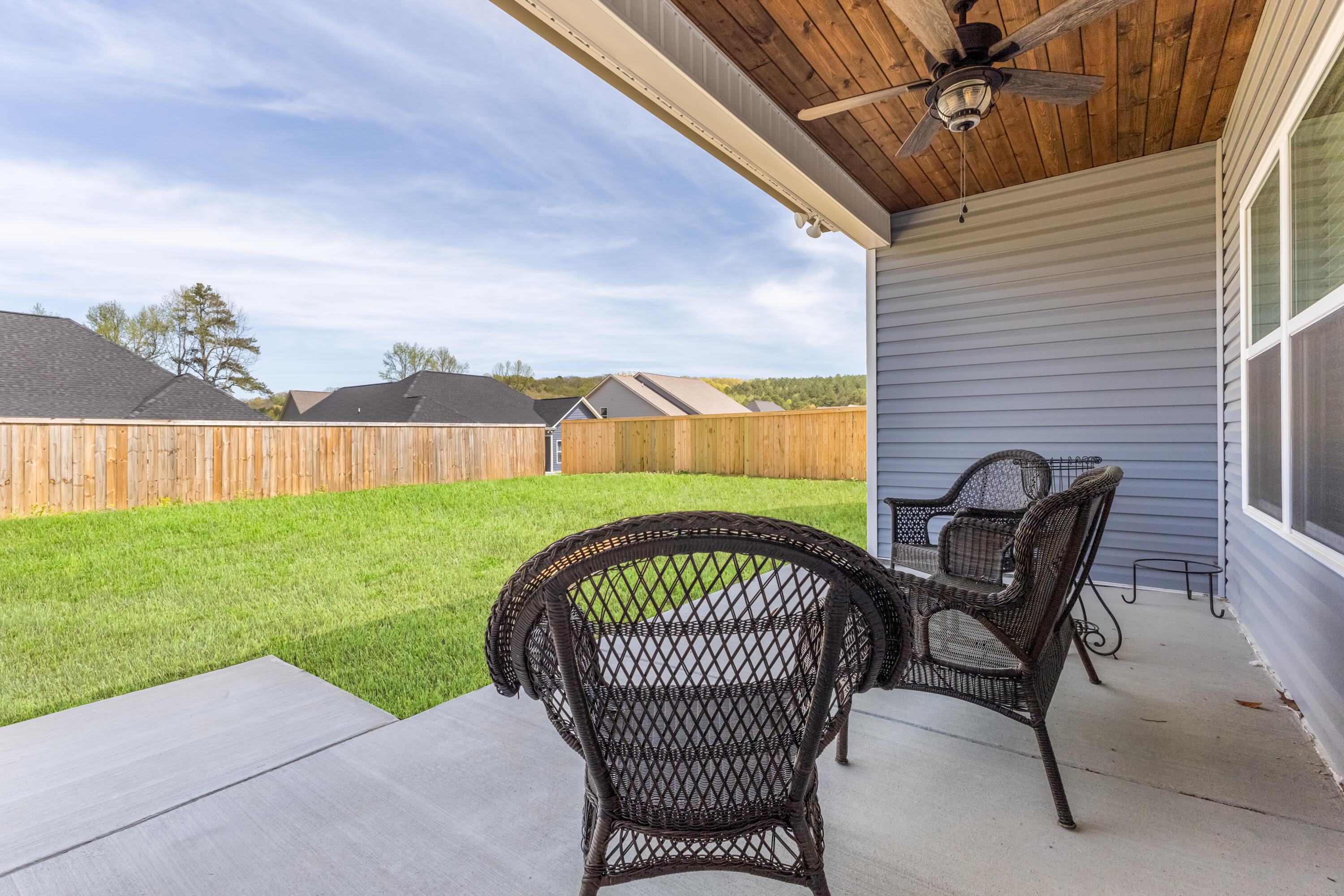 5031 Oop Road Chattanooga, TN 37416 - Photo 23 of 29 Back porch