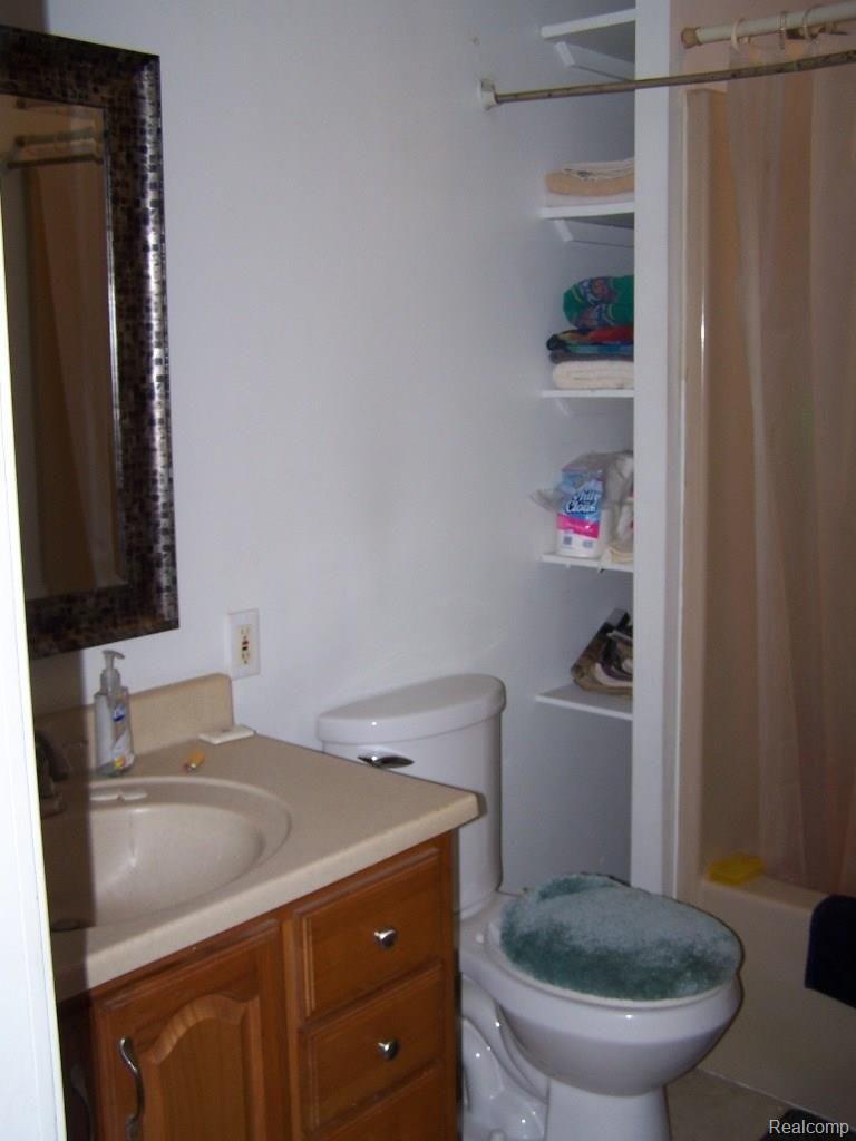 3021 Norton Road Howell, MI 48843 - Photo 14 of 15 Norton 3021 017.JPG