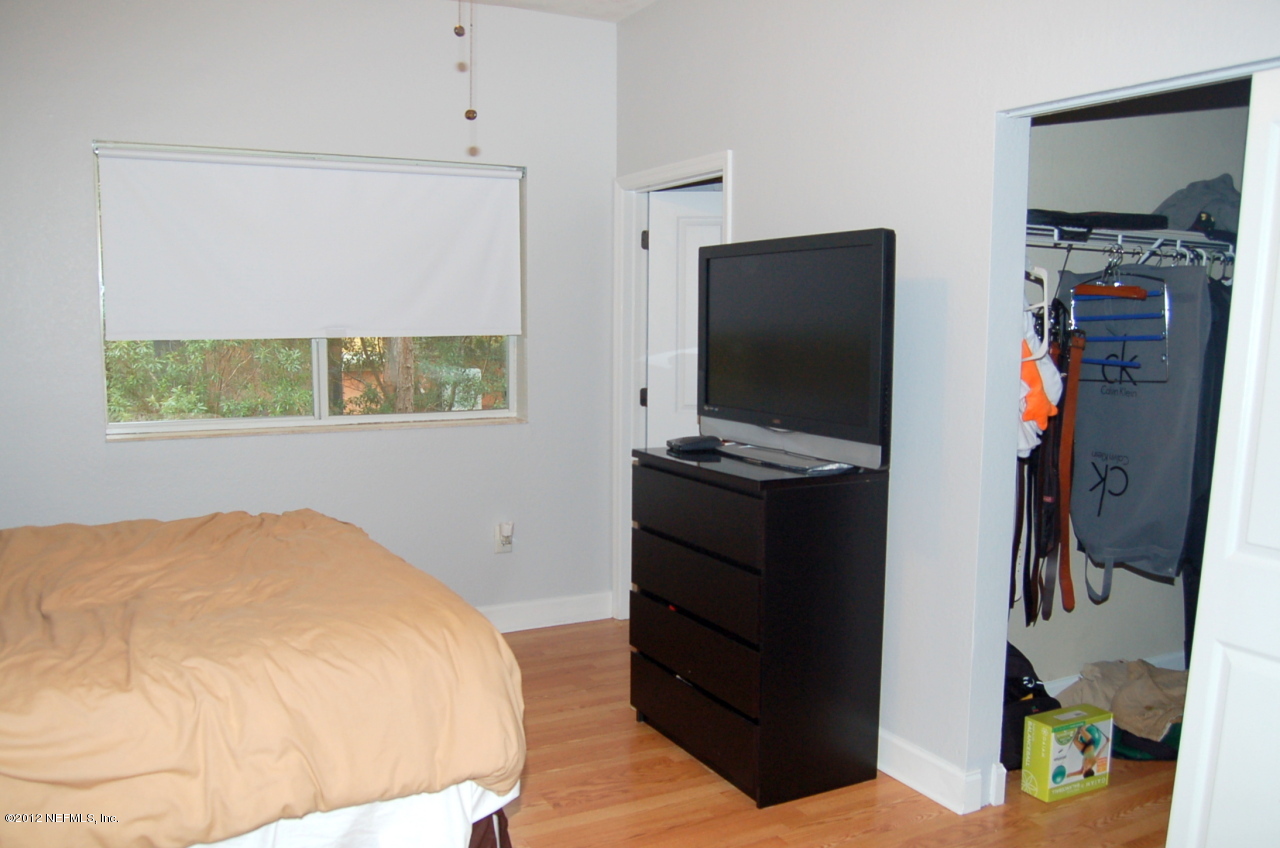 9745 Touchton Road, Unit 502 Jacksonville, FL 32246 - Photo 9 of 21 Bedroom 2