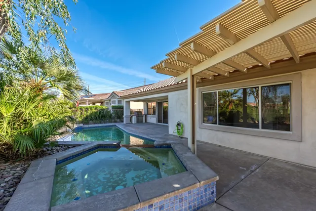 $675,000 | 78940 Sunrise Mountain View, Palm Desert, CA 92211