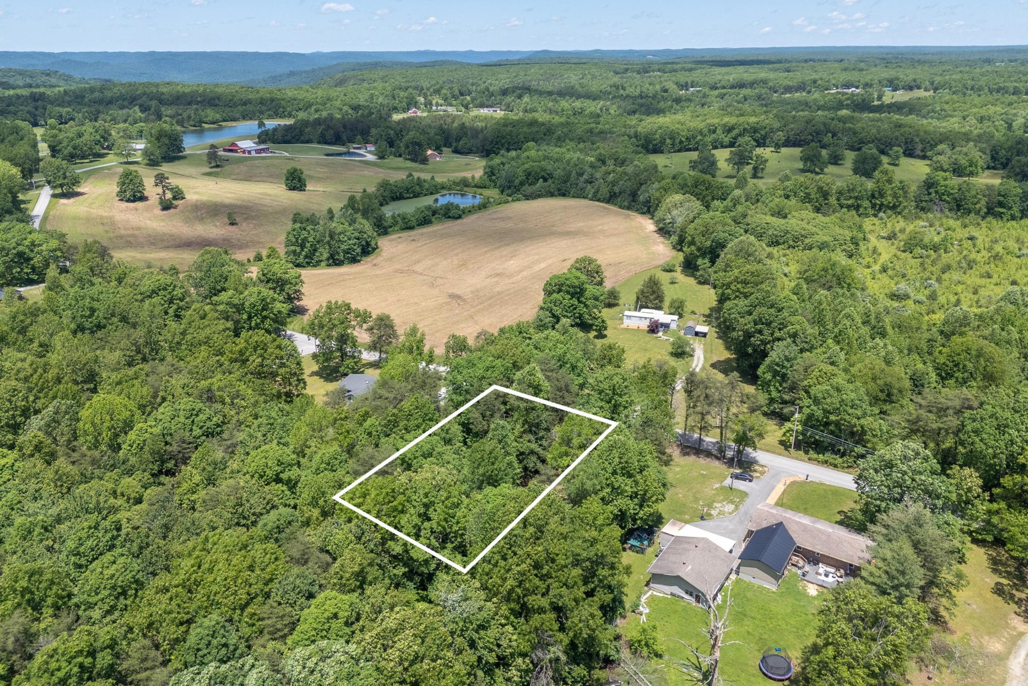 5172 Coal Bank Road Sparta, TN 38583 - Photo 6 of 16 Gallery Image 6