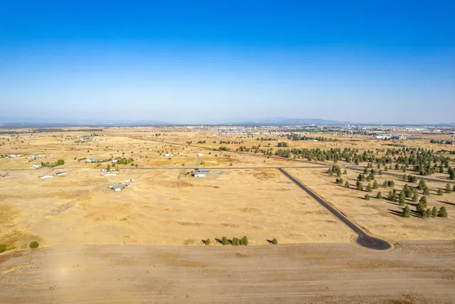 $450,000 | 16700 West Sr 2 Highway, Medical Lake, WA 99022