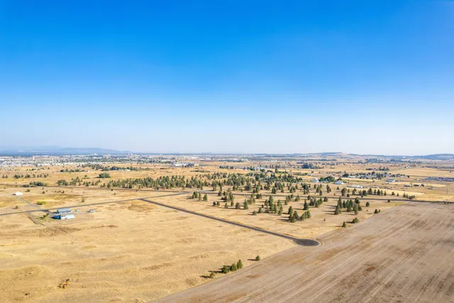 $450,000 | 16700 West Sr 2 Highway, Medical Lake, WA 99022