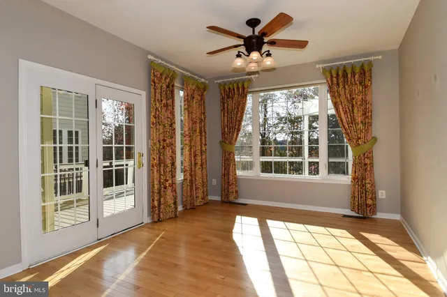 $3,200 | 43265 Morven Square, Ashburn, VA 20147