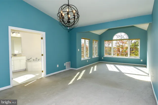 $3,200 | 43265 Morven Square, Ashburn, VA 20147