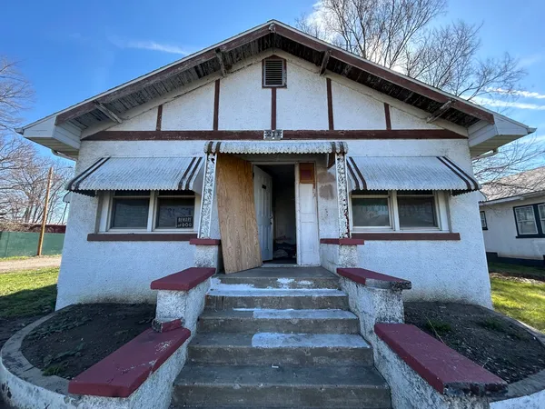 $35,900 | 211 Stroup Street, Danville, IL 61832