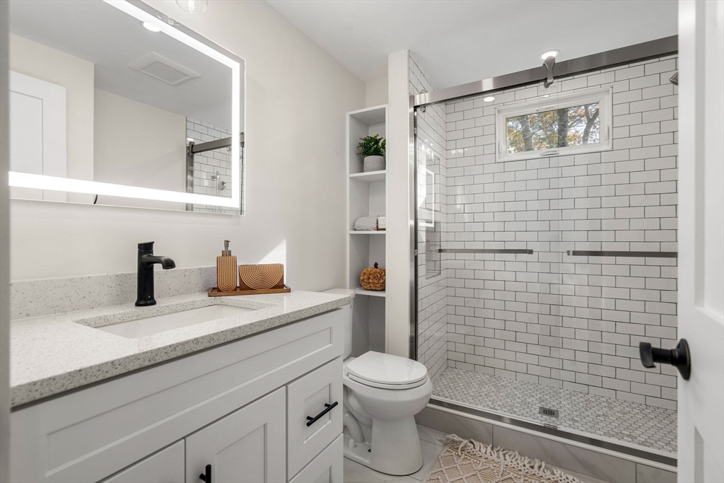 10 High Street Salisbury, MA 01952 - Photo 21 of 40