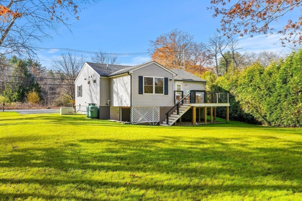 10 High Street Salisbury, MA 01952 - Photo 28 of 40