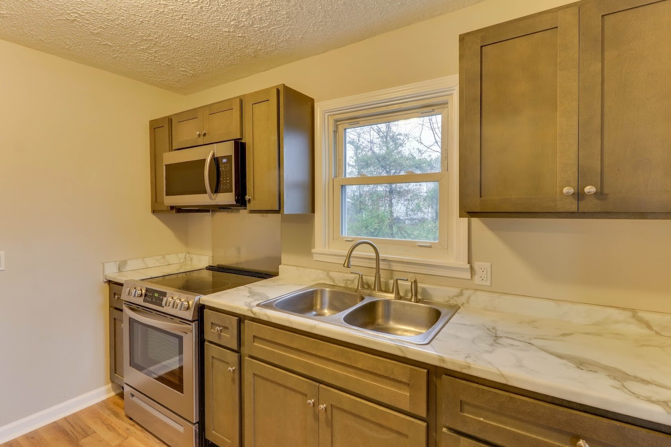 1041 Davis Mill Road Elkton, KY 42220 - Photo 8 of 26 Gallery Image 8