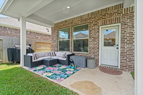 $385,000 | 42462 Quail Valley Lane, Magnolia, TX 77354