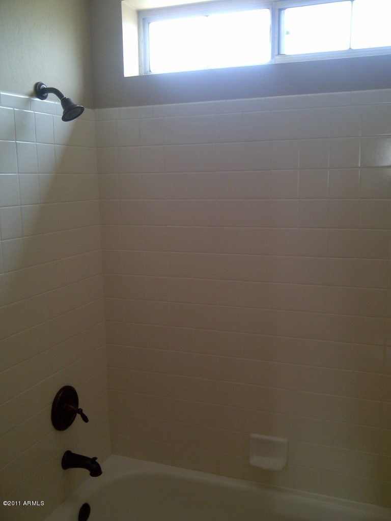 1711 East Hearn Road Phoenix, AZ 85022 - Photo 12 of 25 SECOND LEVEL BATH 2