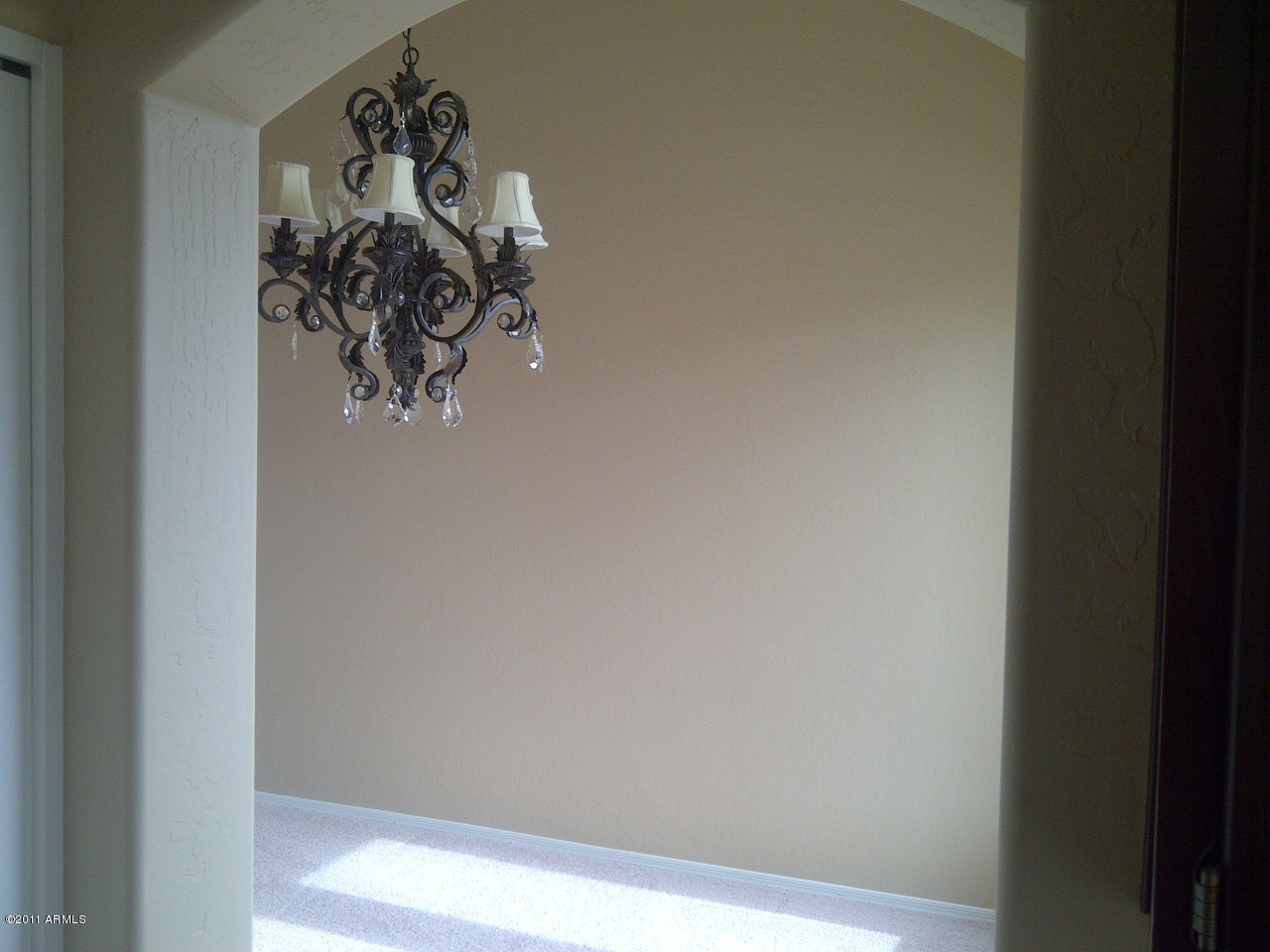 1711 East Hearn Road Phoenix, AZ 85022 - Photo 7 of 25 DINING ROOM