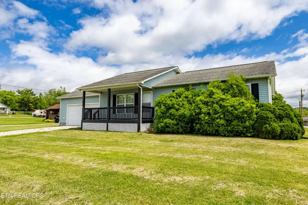 $275,000 | 110 Scenic Springs Lane, Maynardville, TN 37807