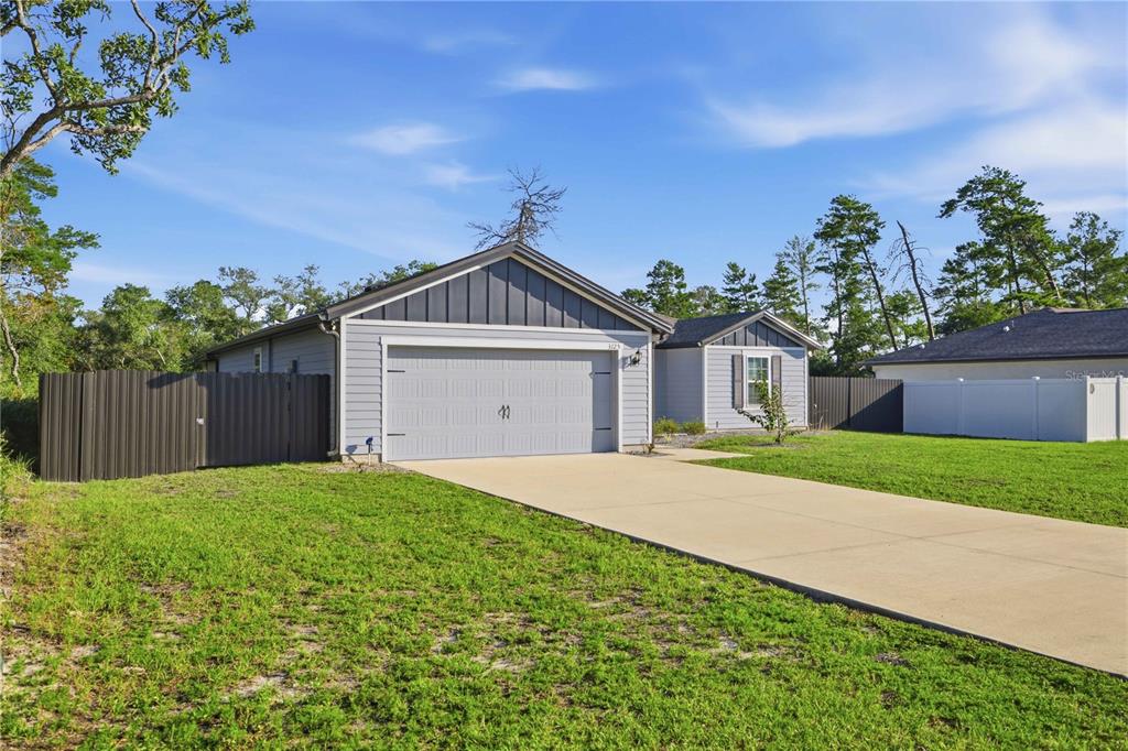 3125 Southwest 172nd Lane Road Ocala, FL 34473 - Photo 2 of 31