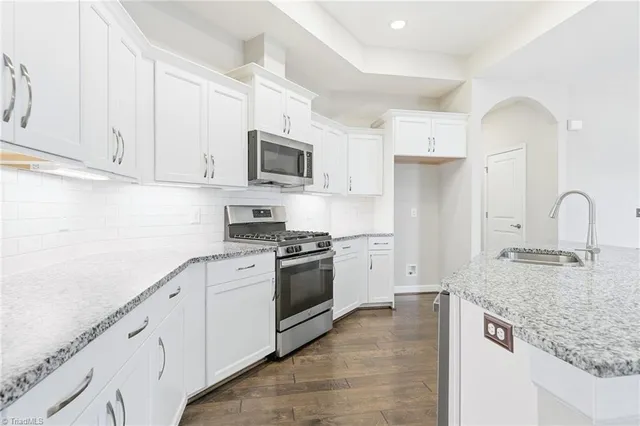 $499,499 | 2433 Albemarle Court, Winston-Salem, NC 27106