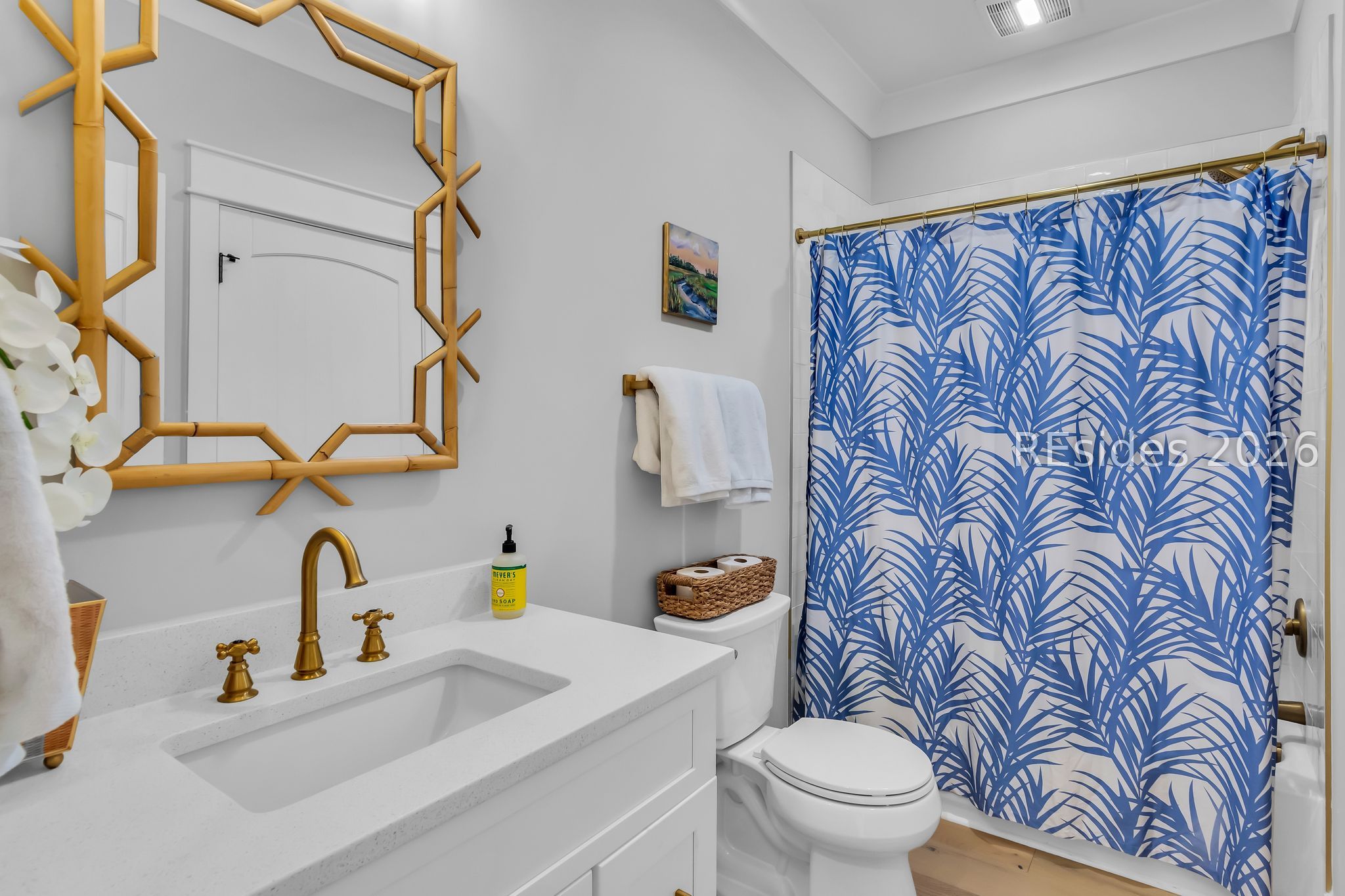 26 Pilot Point Road Ridgeland, SC 29936 - Photo 16 of 63 Guest bathroom #2