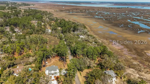 $1,200,000 | 26 Pilot Point Road, Ridgeland, SC 29936