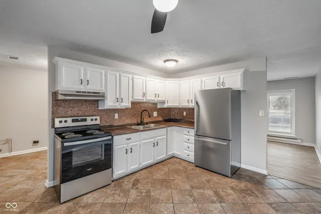 $199,000 | 5615 Knoxville Drive, Indianapolis, IN 46221