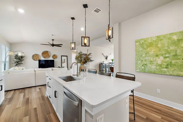 $379,900 | 4001 Promontory Point Trail, Georgetown, TX 78626