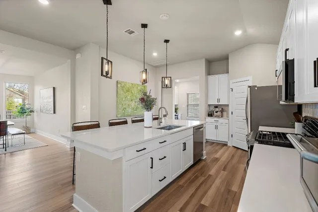 $379,900 | 4001 Promontory Point Trail, Georgetown, TX 78626