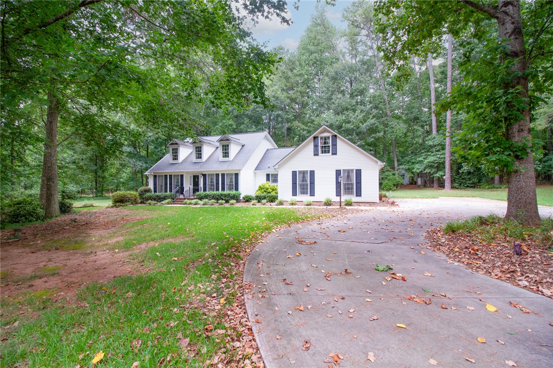 128 Laurel Lane Pendleton, SC 29670 - Photo 3 of 50