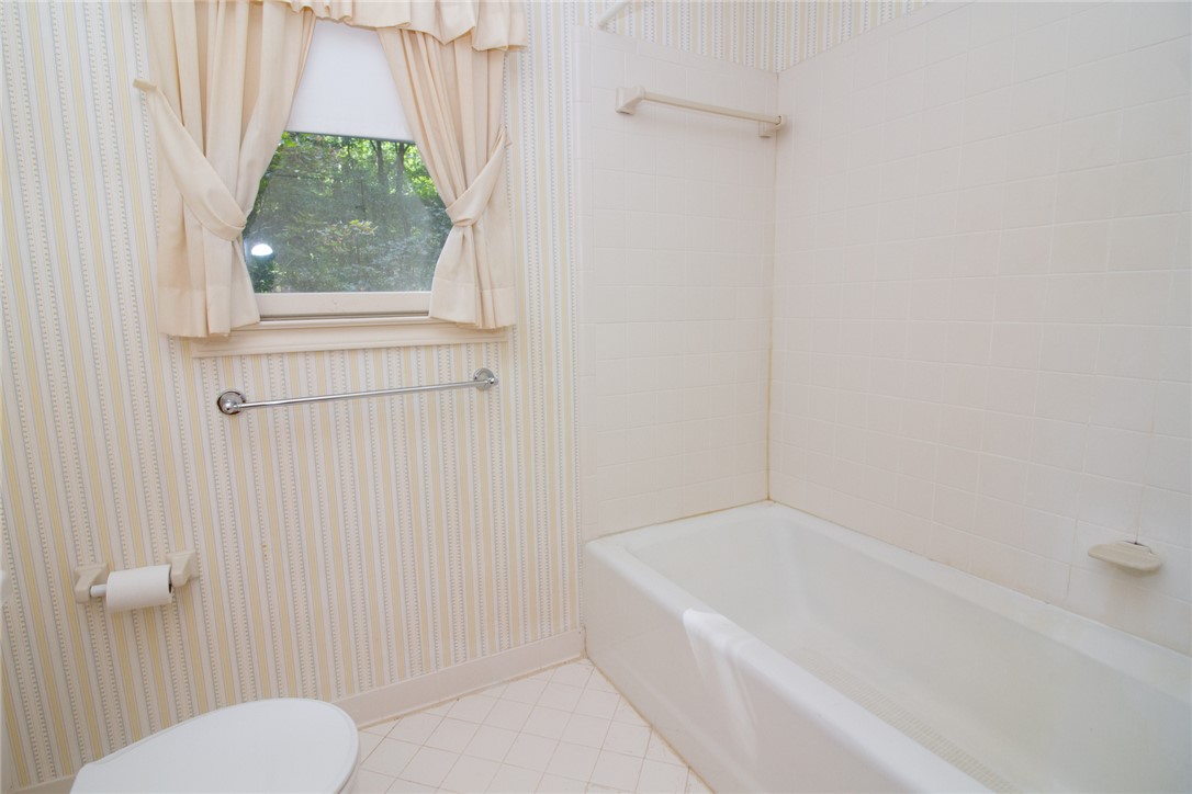 128 Laurel Lane Pendleton, SC 29670 - Photo 37 of 50