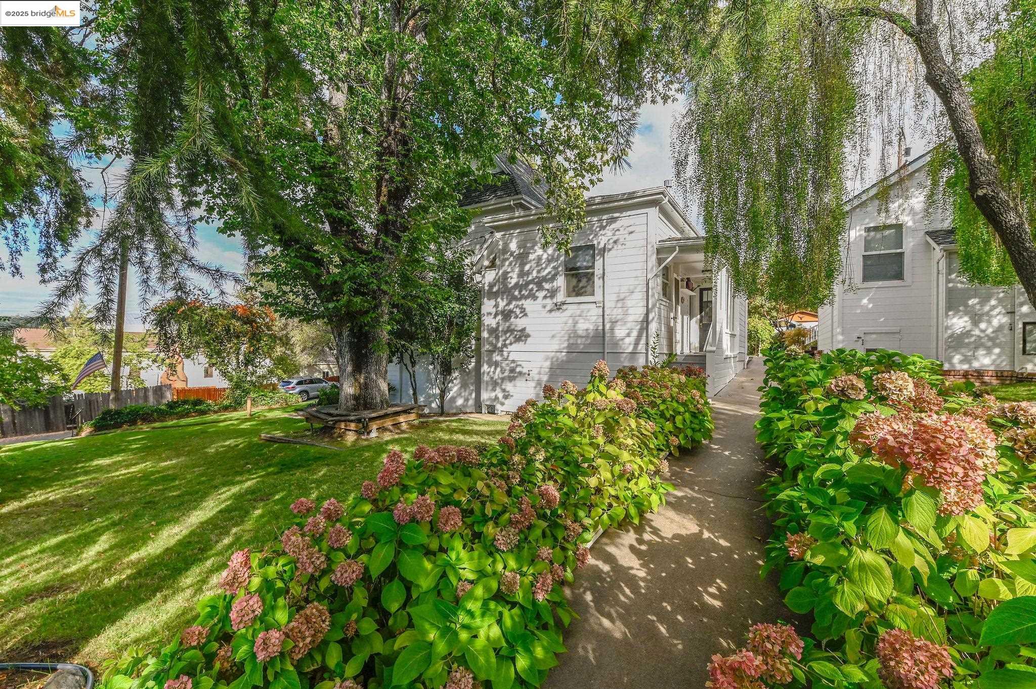 68 Church Hill Road San Andreas, CA 95249 - Photo 15 of 59 front view of a house with a yard
