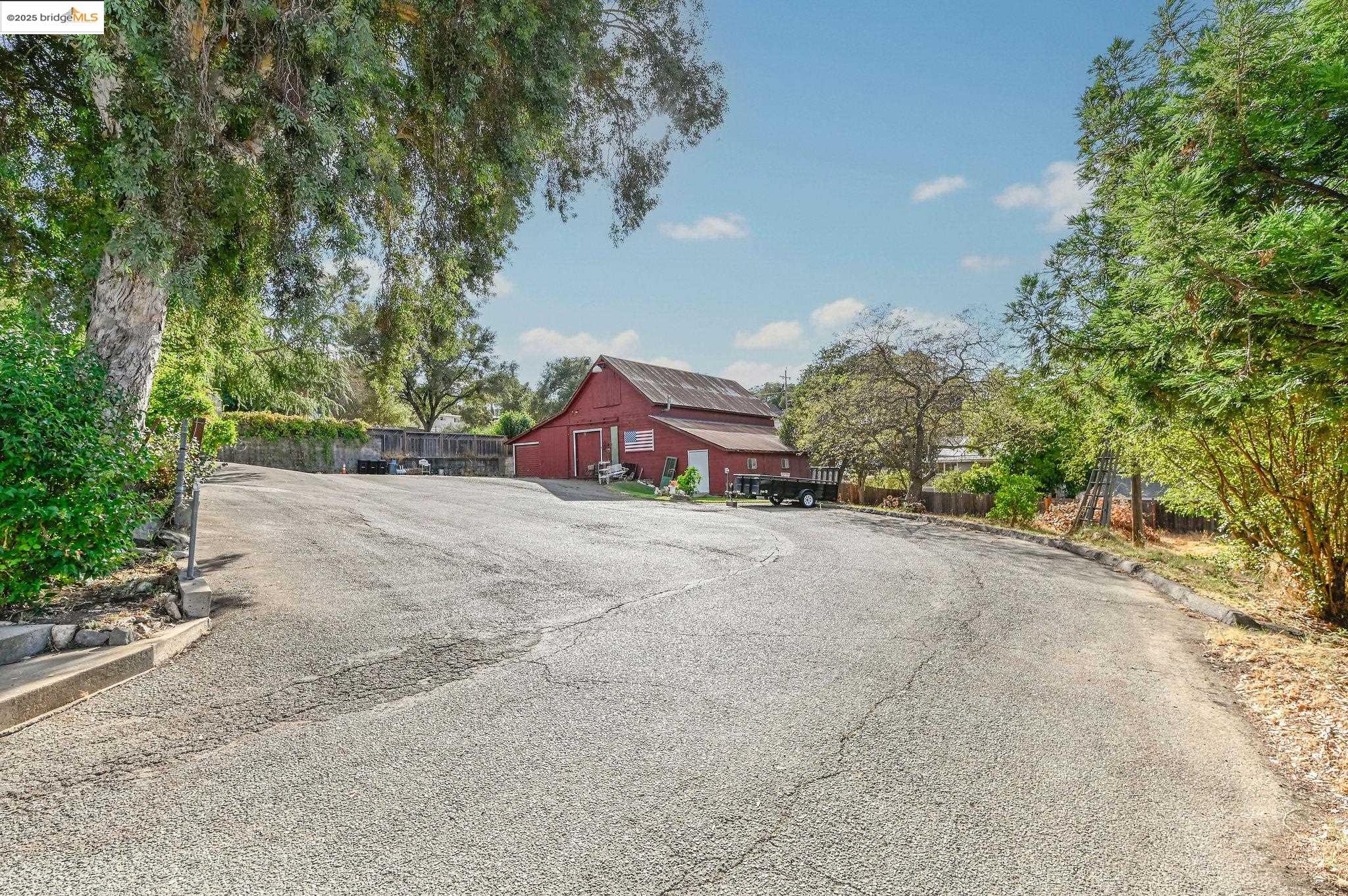 68 Church Hill Road San Andreas, CA 95249 - Photo 38 of 59 View of street with a barn