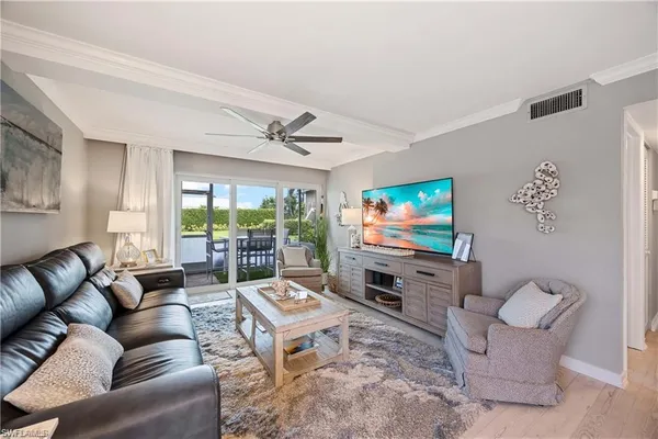$369,999 | 330 Kon Tiki Drive, Unit C7, Naples, FL 34113
