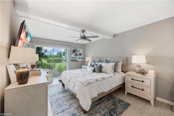 $369,999 | 330 Kon Tiki Drive, Unit C7, Naples, FL 34113