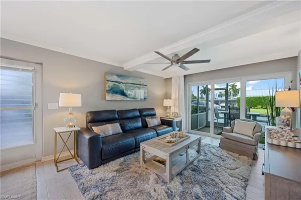 $369,999 | 330 Kon Tiki Drive, Unit C7, Naples, FL 34113