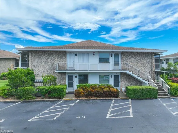 $369,999 | 330 Kon Tiki Drive, Unit C7, Naples, FL 34113