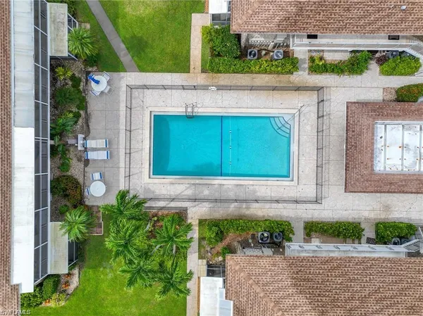 $369,999 | 330 Kon Tiki Drive, Unit C7, Naples, FL 34113