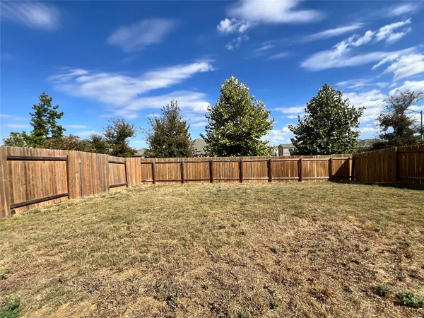 $1,695 | 113 Sunnymeade Lane, Jarrell, TX 76537