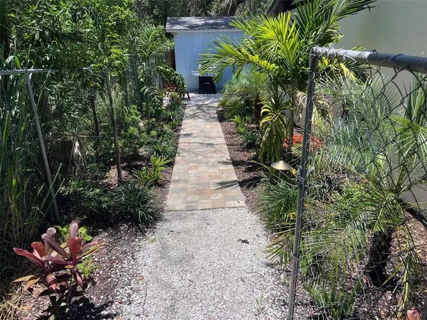 $850,000 | 1840 3rd Avenue East, Bradenton, FL 34208